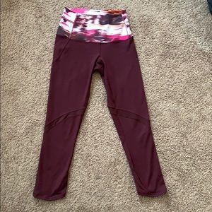 Lulu lemon maroon cropped leggings